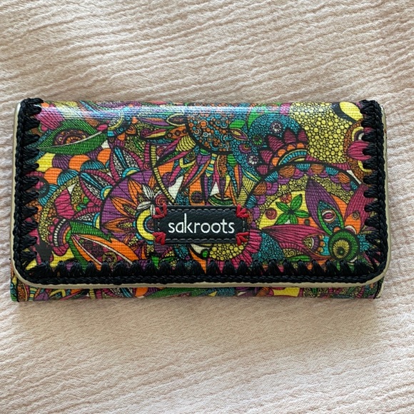 Sakroots Handbags - Sakroots Crossbody Wallet